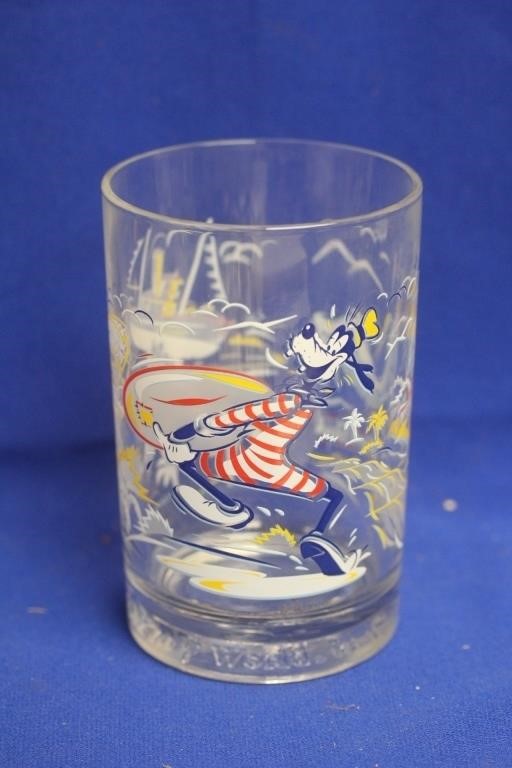 Mc Donald's Disney Cup