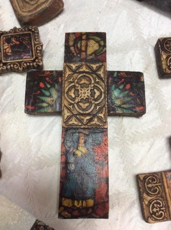 Decorative cross