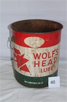 WOLF'S HEAD LUBE METAL CAN 13.5" X 12"