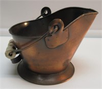 5-1/2" MINI COPPER COAL SCUTTLE CERAMIC HANDLE.