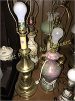 BRASS LAMP AND PORCELAIN LAMP