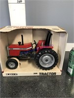 ERTL Massey Ferguson 398 tractor