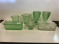 QTY OF VINTAGE GREEN GLASS INCLUDES:
