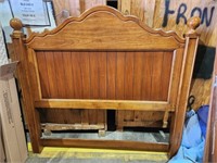 Queen Size Wood Bed Frame w/ Headboard and Footboa