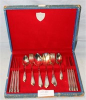 WM. A. ROGERS SILVERWARE SET IN BOX