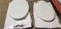 2 TOILET SEATS