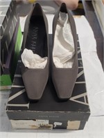 Anne Klein - (Size 6) Shoes