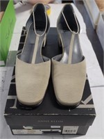Anne Klein - (Size 6) Shoes