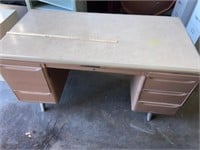 Vintage LIKE NEW Metal desk-  Excellent condition