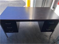 Like new Metal office desk with wood top