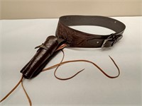 42" LEATHER GUN BELT WITH HOLSTER