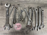 Bundle of open end wrenches