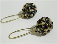Vintage earrings jewelry