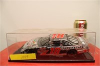 1:24 scale race car