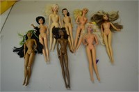 Lot of 8 Barbies