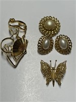 LOT OF 2 GOLD TONE PINS & SCARF CLIP WITH EARRINGS