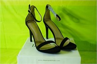 Ladies Shoes Size 8