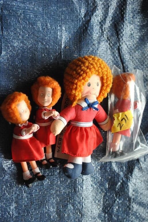 4 Annie Dolls