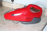 Dirt Devil Hand Vac with Charger