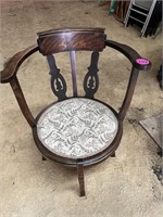 Dressing Chair