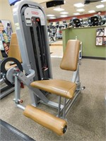 Star Trac Leg Extension machine