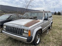 84 Jeep Cherokee HAS TITLE & KEY