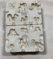 Ceramic squirrel family mold