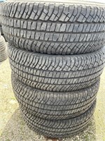 Set of 4 Michelin LTX A/T2 tires. LT275/70R18