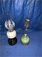 Kerosene lamp and a gas lamp