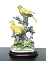 Byror Bird Porcelain Figurine Royal Crown