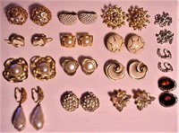 Vtg EARRINGS 15 pr Rhinestone Gold-tone Faux Pearl