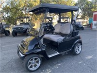 2011 Club Car Electric w/Charger