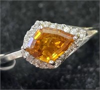 $8300 Platinum 4G Natural Color Diamond 1.09Ct+0.2