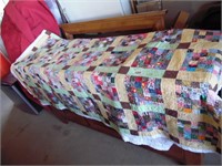 PATCHWORK QUILT, BLOCK PATTERN