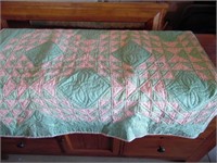 PATCHWORK QUILT BLOCK PATTERNPINK AND GREEN