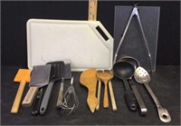 CUTTING BOARDS AND KITCHEN UTENSILS