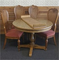 Vintage Drexel Round Table w/Leaf