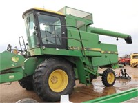 1982 JD 6620 Combine #504047