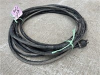 36’ black extension cord