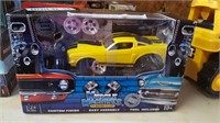 MIUSCLE MACHINES CAR NEW IN BOX