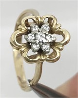 7 stone diamond flower ring, 10k yellow gold,