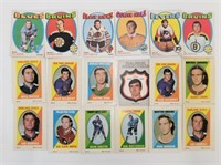 18 - 1971 OPC HOCKEY CARDS & TOPPS STICKER CARDS