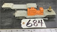 2 Lionel 1/8 Scale Flat Bed Model Train Cars