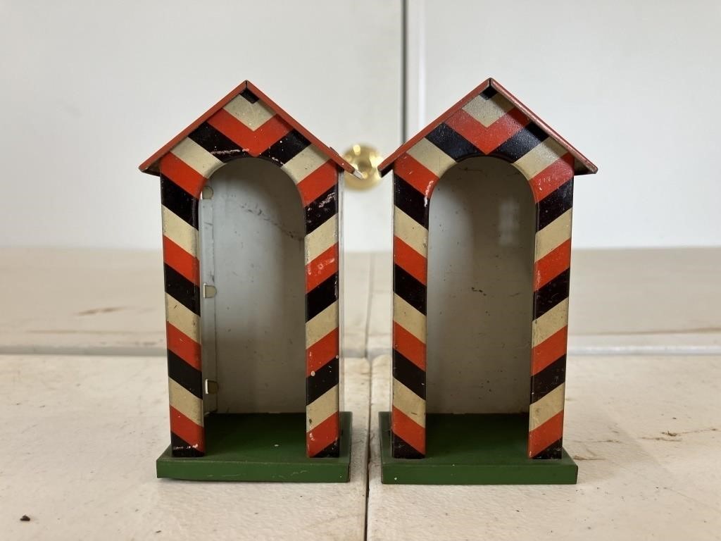 1930-40’s Hausser WW2 Toy Tin Guard Shacks (2) #2