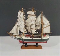 Luozzy Wooden Model Sailboat complete with