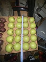 18 inch shallow wood crate apples