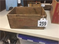 Antique Dovetail Box (explosives)