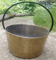Awesome Brass Pot 12" x 13.5" To Top Of Handle