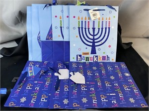 10 Happy Hanukkah Gift Bags