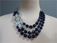 NICE NAVY BEADED NECKLACE WITH SIDE FLOWER